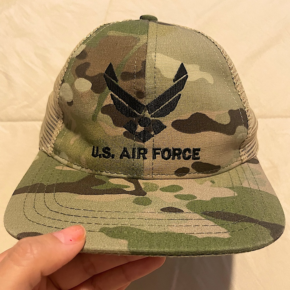 NWOT ✈️🗽U.S. Air Force Camo Mesh Trucker Cap Hat Made USA